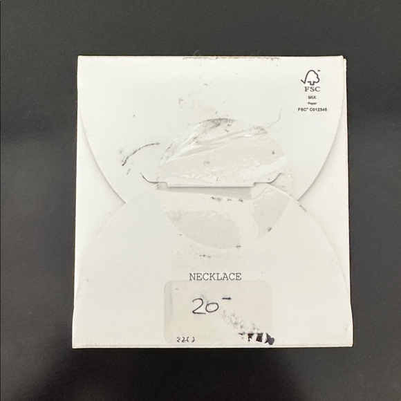 Gold Chicago flag necklace - Picture 3 of 4